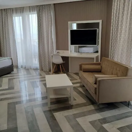 Szálloda Marina Sands Beach Obzor